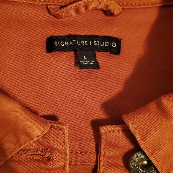 Jacket - Picture 2 of 4